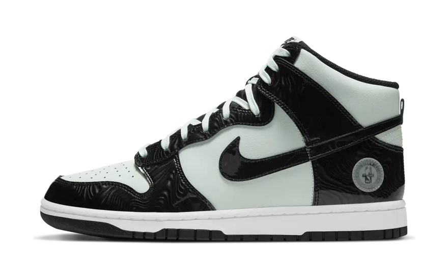 Nike Dunk High SE All-Star (2021): The high-top icon that renews your streetwear