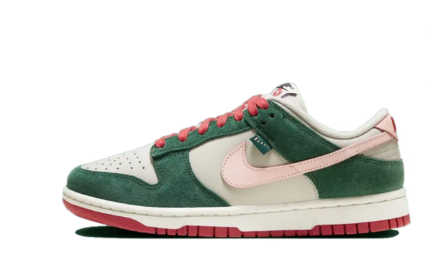 Nike Dunk Low SE All Petals United Fir Green — Verde natural y estilo urbano