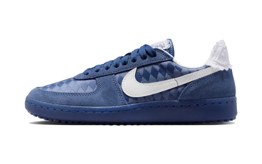 Nike Field General Mystic Navy White: la retro de fútbol americano con bordado que domina 2026