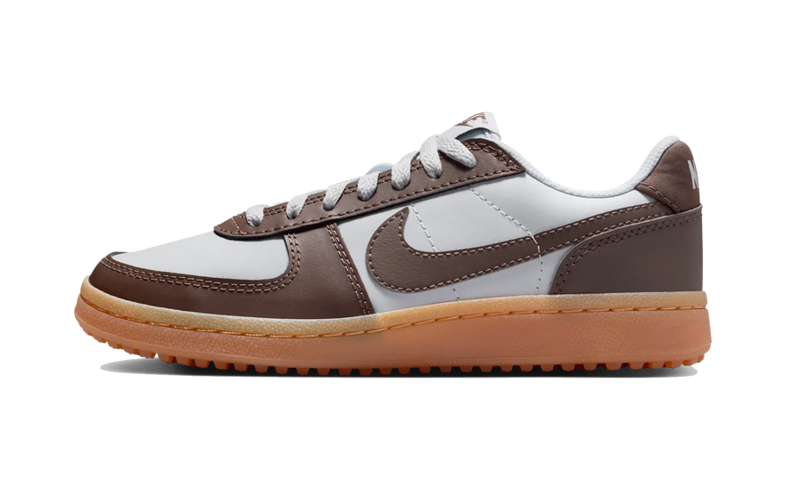 Nike Field General Pure Platinum Gum Yellow Ironstone: la retro de gridiron que domina el street en 2026