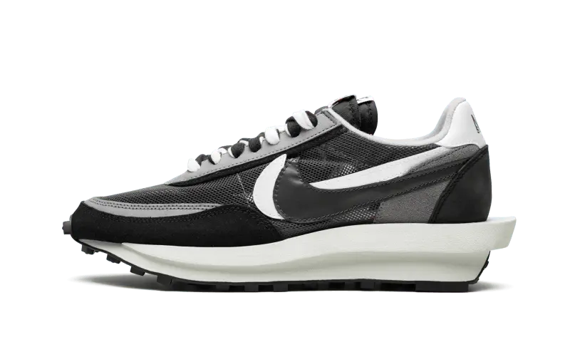 Nike LD Waffle Sacai Black Anthracite: el icono negro que redefine el streetwear