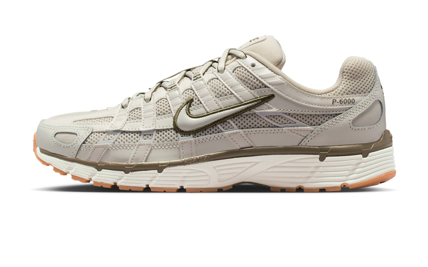Nike P-6000 Light Bone/Phantom/Medium Olive/Sail — Retro running con estilo urbano