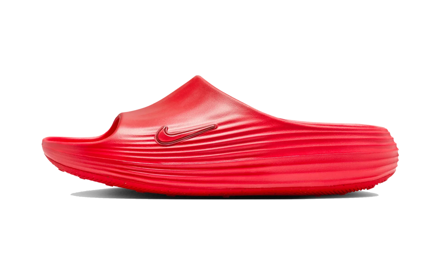 Nike ReactX Rejuven8 Slide Light Crimson: la chancla de recuperación que se ha vuelto obligatoria en 2026