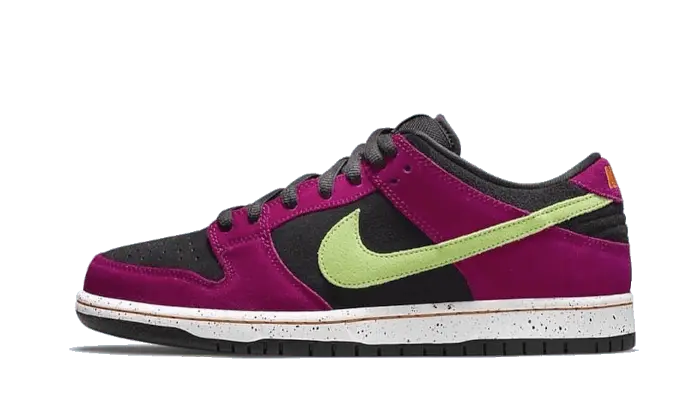 Nike SB Dunk Low Red Plum — Buty do deskorolki z japońskim duchem i kolorem śliwki