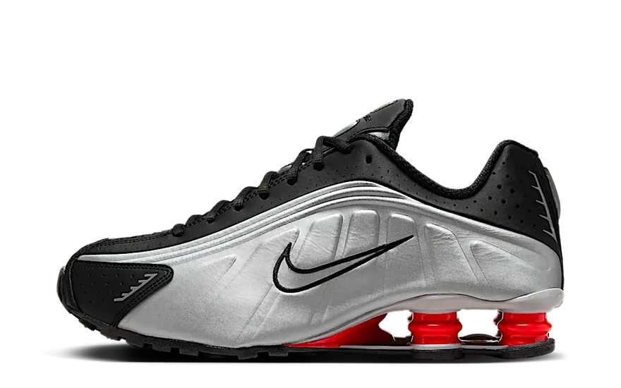 Nike Shox R4 Black Metallic Silver (2018/2024) — Style and cushioning that stands out