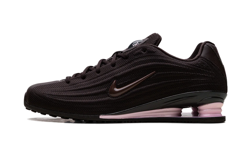 Nike Shox Z Velvet Brown: el marrón que ha desbancado al negro en 2026