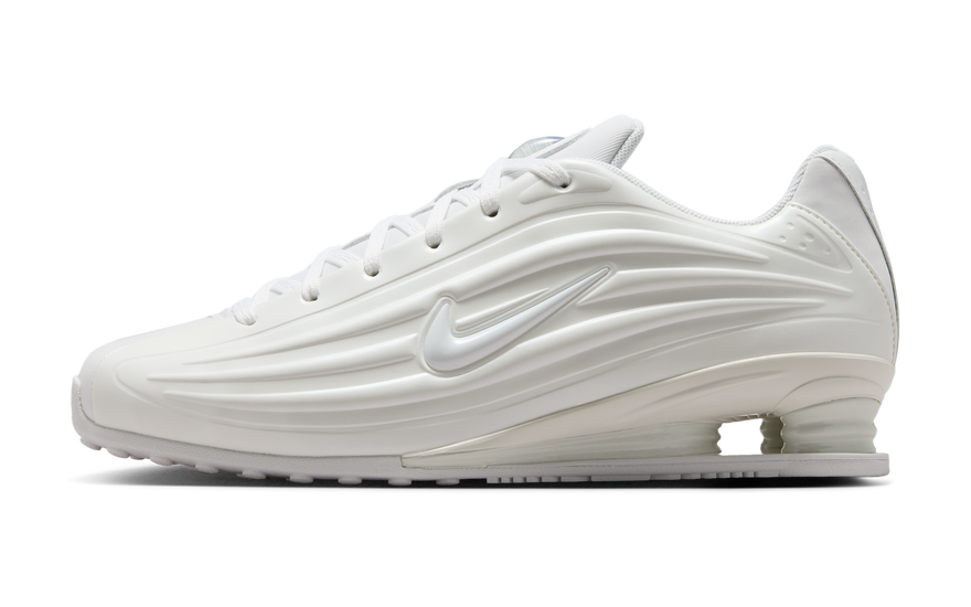 Nike Shox Z White/Summit White/Metallic Silver/White: el rebote de los 2000 vuelve en versión total white