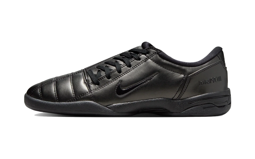 Nike Total 90 3 Black Anthracite: la T90 de 2004 convertida en la sneaker negra más fácil de llevar