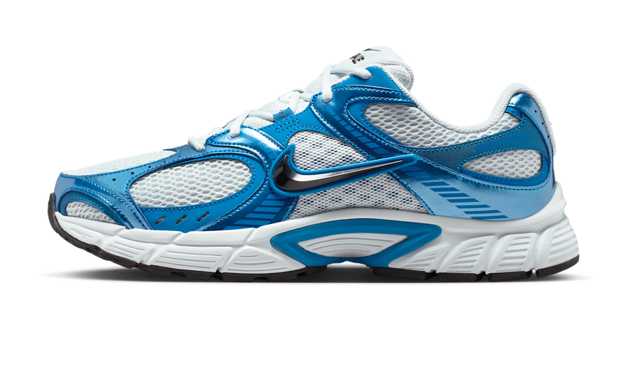 Nike V5 RNR Pure Platinum Brilliant Blue: el runner Y2K más luminoso del 2026