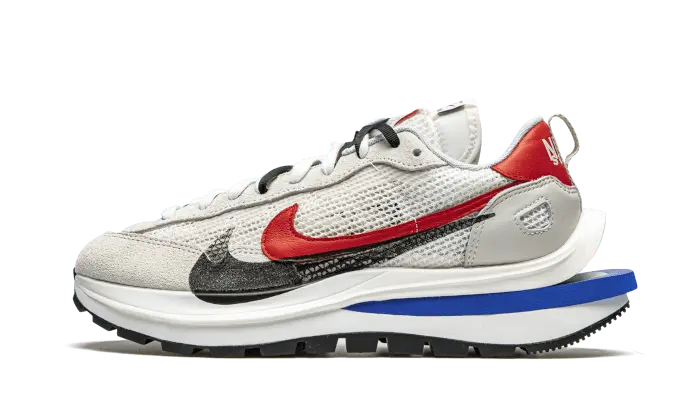 Nike Vaporwaffle Sacai Sport Fuchsia Game Royal — O ténis fúcsia que quebra barreiras