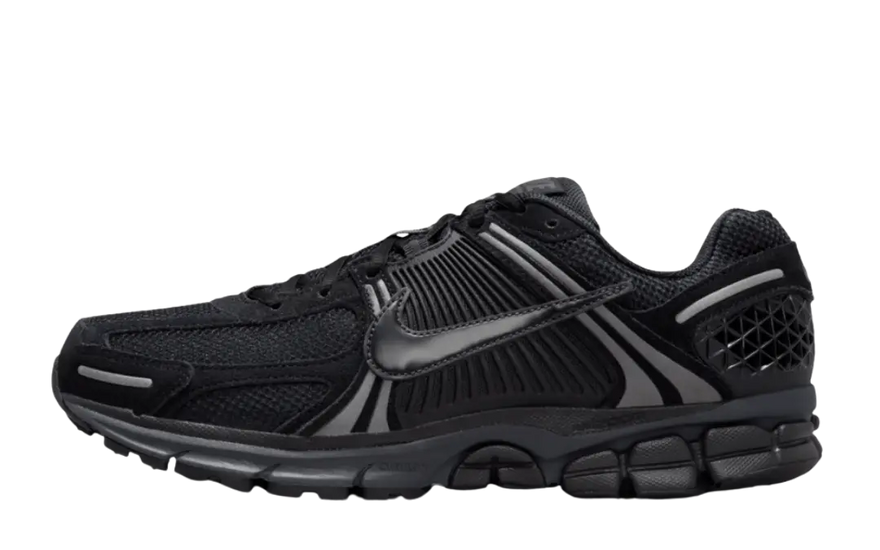 Nike Zoom Vomero 5 Black Metallic Dark Grey: comodidad y estilo para runners urbanos