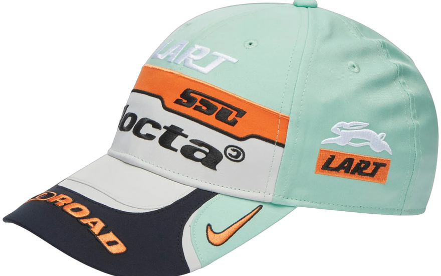Nike x NOCTA L'Art DRX Hat Green: la gorra racing de Drake que sigue mandando