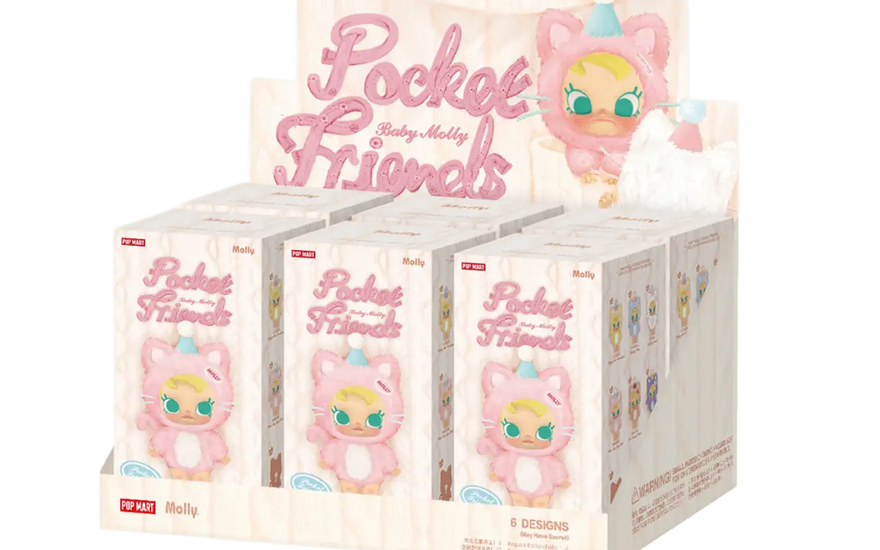 Pop Mart Baby Molly Pocket Friends Series Vinyl Plush Pendant Sealed Case (6 Blind Box) — Amig@s de bolsillo coleccionables