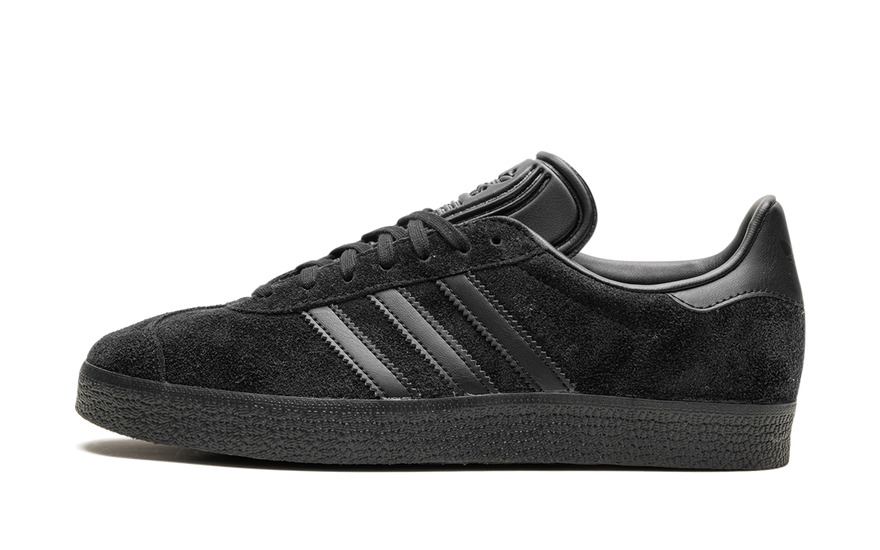 Adidas Gazelle Triple Black: The classic reinvents your urban style