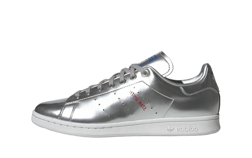 Adidas Stan Smith Silver Metallic (2019): The classic minimalist with a futuristic touch