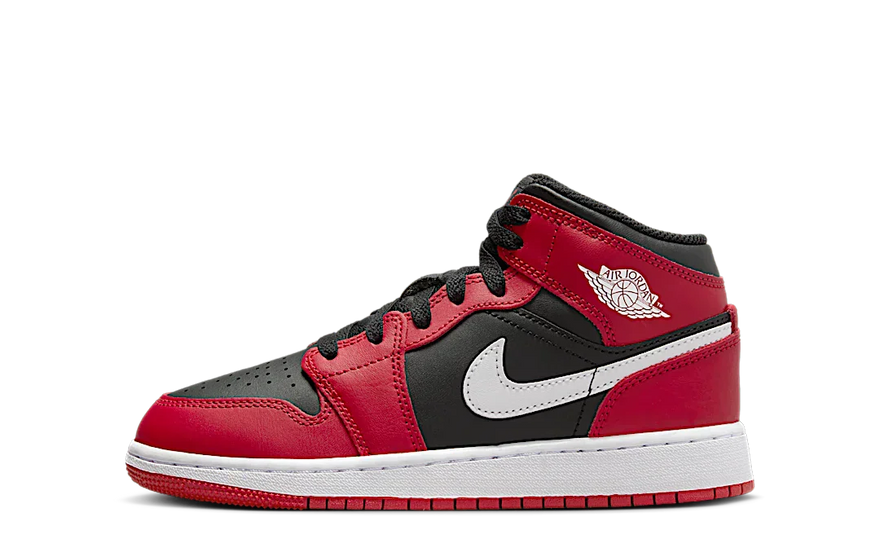 Air Jordan 1 Mid Gym Red Black White Swoosh: de Mid die je straatstijl herdefinieert