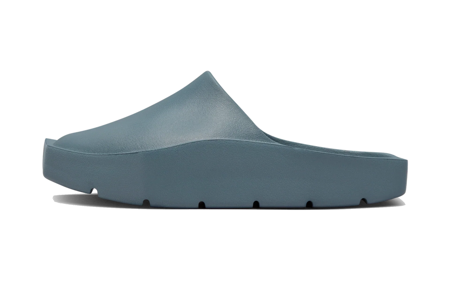 Air Jordan Hex Mule Ozone Blue: el mule de espuma que se calza en dos segundos