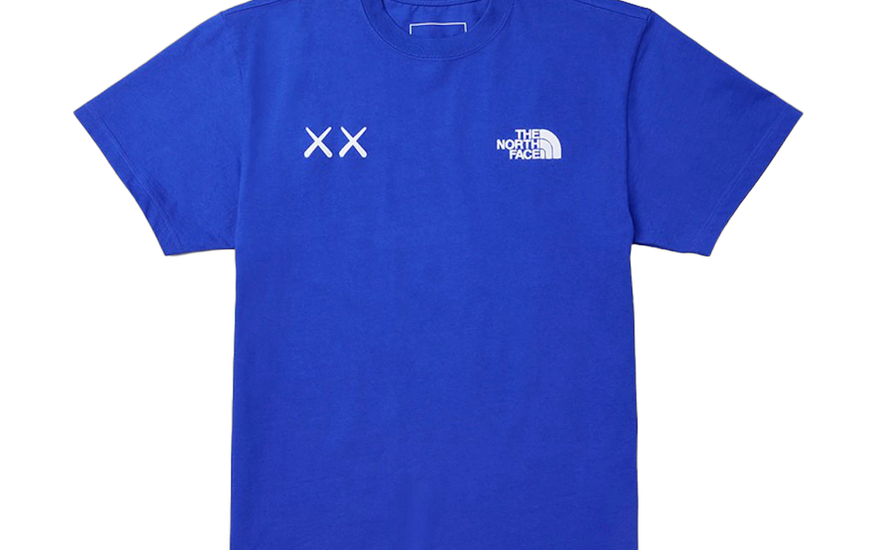 KAWS x The North Face T-Shirt TNF Blue: Arte Urbano que Redefine el Streetwear