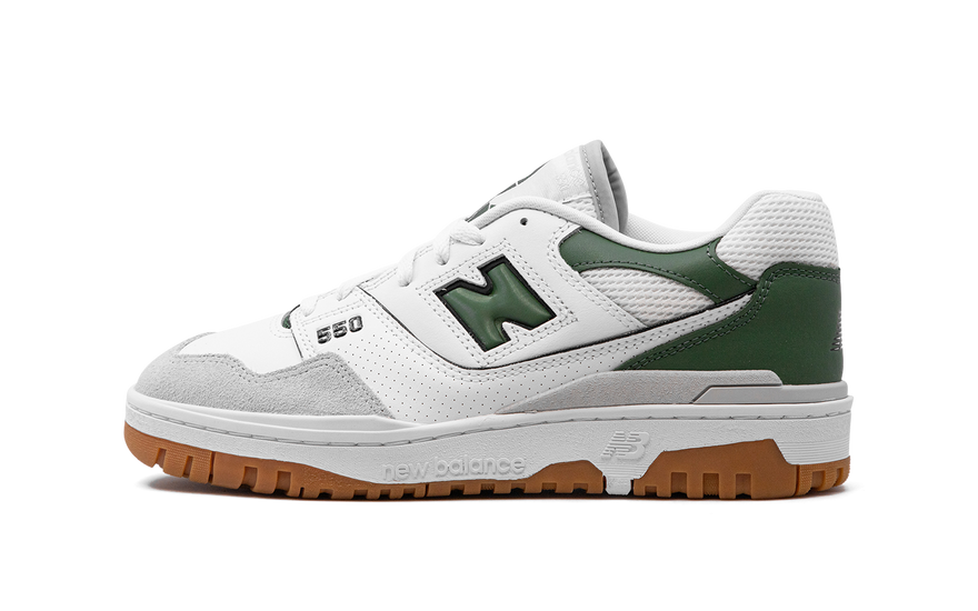 New Balance 550 White Nori: the 90s essential you need today