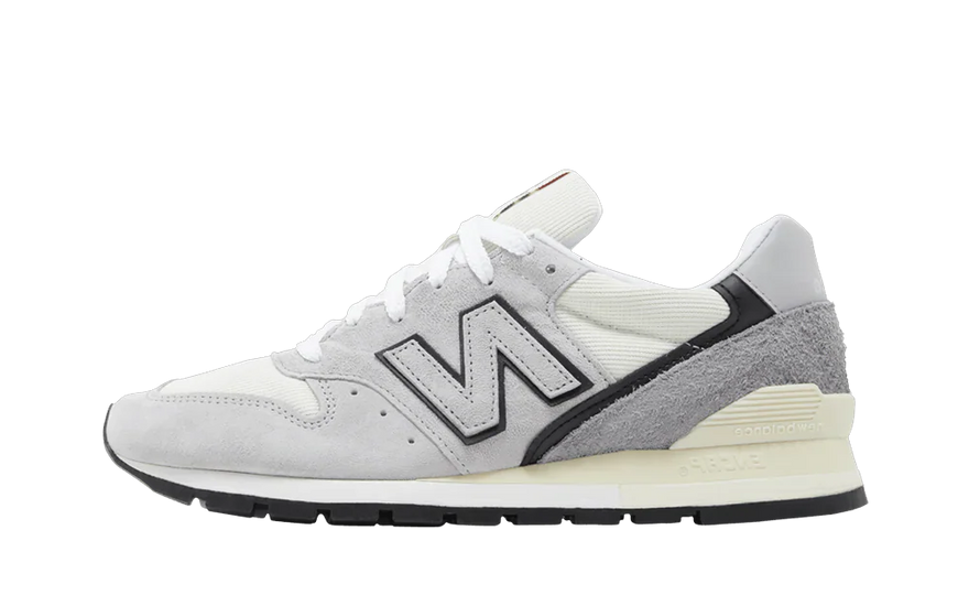 New Balance 996 MiUSA Teddy Santis Grigio Bianco Nero: stile sobrio e comodità cittadina