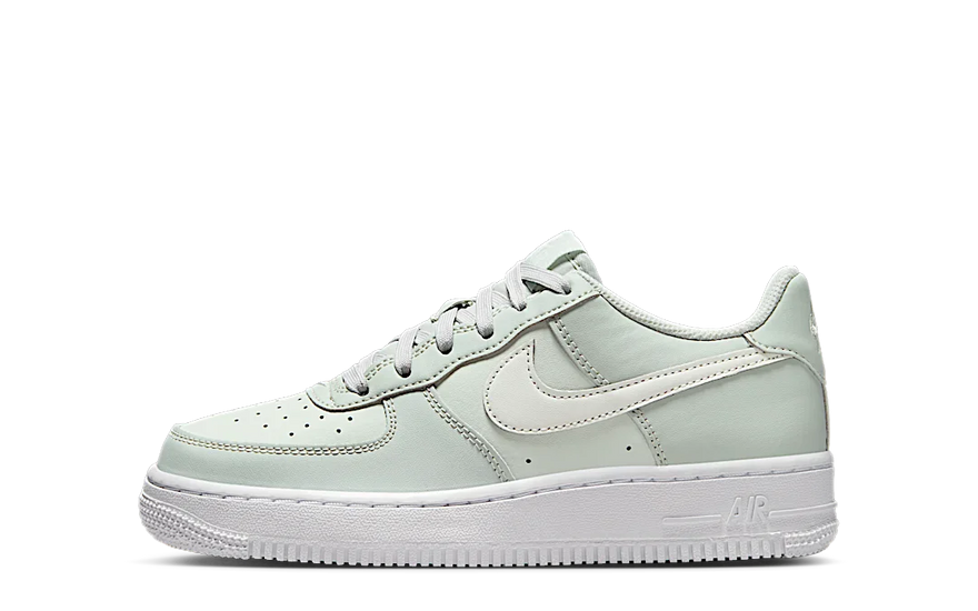 Nike Air Force 1 Low Light Silver Spruce Aura White Sail — Clásico urbano renovado