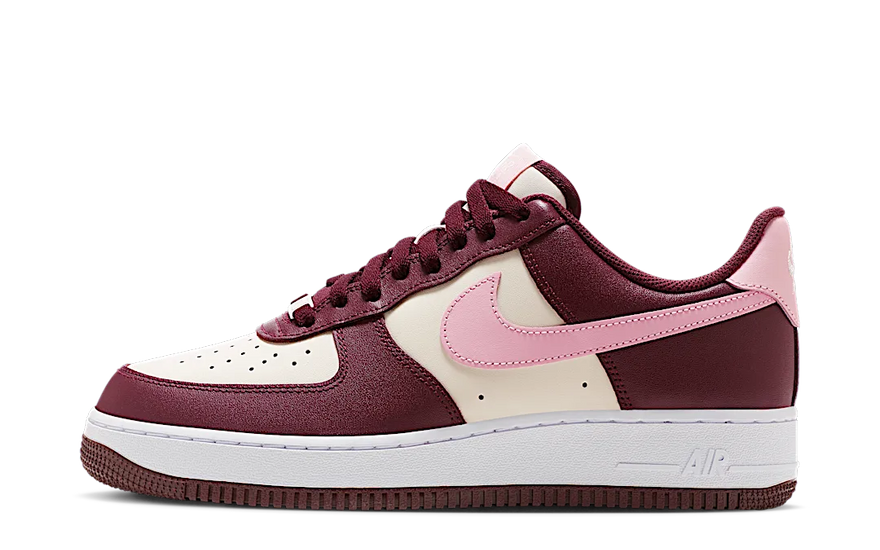Nike Air Force 1 Low '07 Valentineâs Day (2023/2025) — El AF1 que celebra el amor en la calle