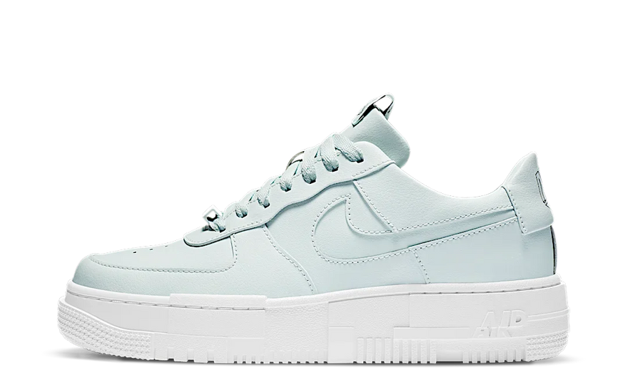 Nike Air Force 1 Pixel Ghost Aqua — El AF-1 futurista que transforma tu outfit