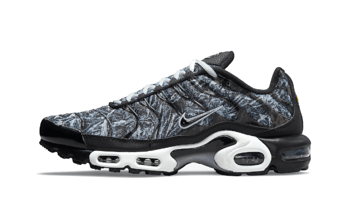 Nike Air Max Plus Dark Smoke Grey: The Urban Icon Reinvented
