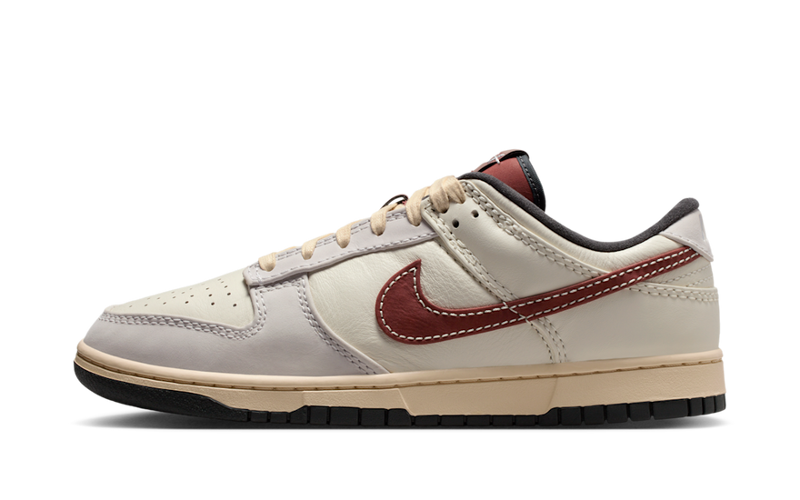 Nike Dunk Low Dark Pony Soft Pearl: la Dunk que transforma tu look urbano