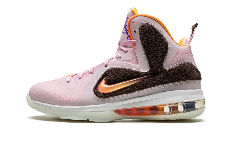 Nike LeBron 9 King of LA (2022): Power, Style, and Urban Performance