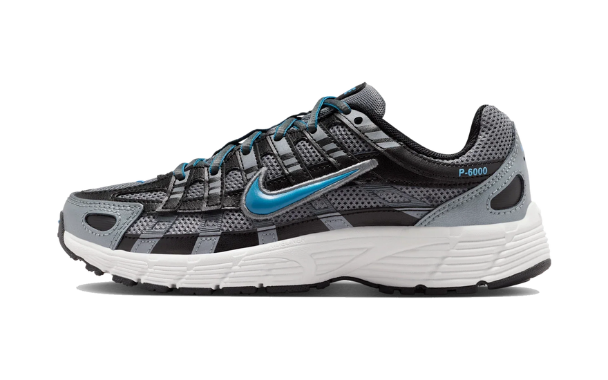 Nike P-6000 Smoke Grey Black Dutch Blue: el tech runner Y2K que combina con todo