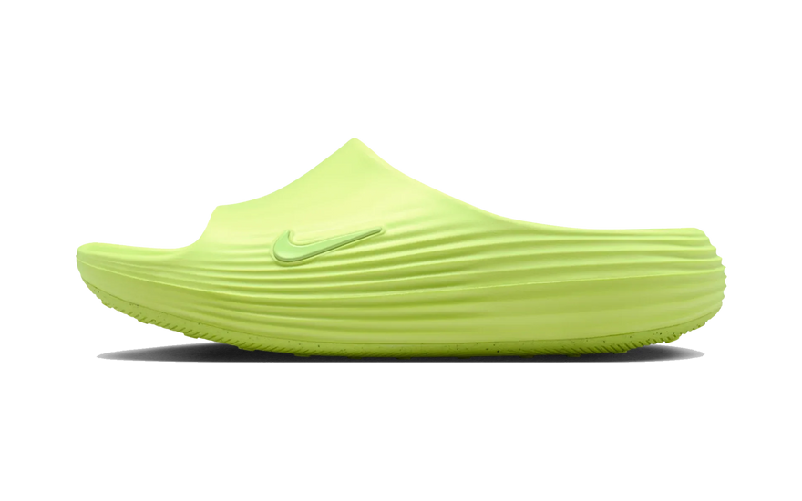 Nike ReactX Rejuven8 Slide Volt Ice: la sandalia de recuperación que se volvió tendencia streetwear