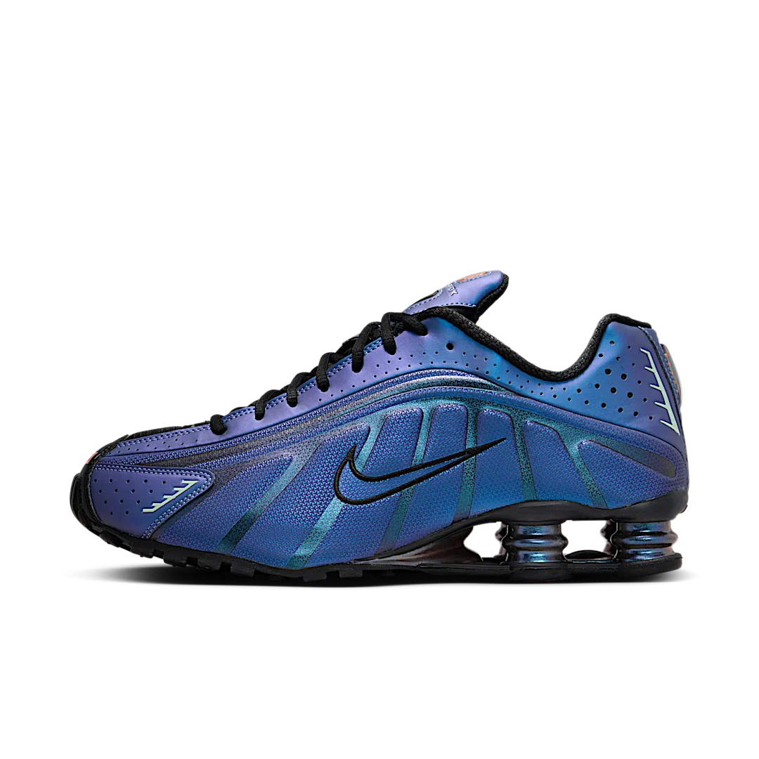 Nike Shox R4 Iridescent — retro style with cushioning – Next Step