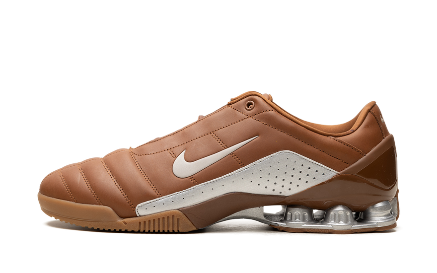 Nike Total 90 Shox Magia Pecan Metallic Silver: la híbrida marrón que domina 2026