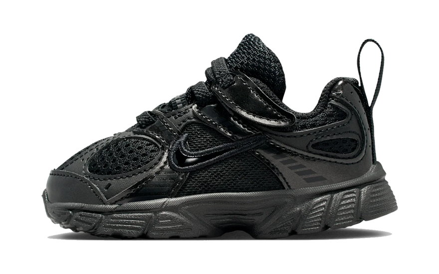 Nike V5 RNR Black Anthracite (TD): la runner Y2K que aguanta los primeros pasos
