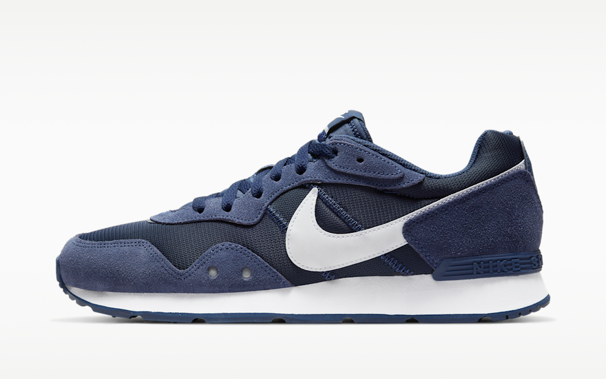 Nike Venture Runner Midnight Navy: Zapatillas retro con comodidad moderna