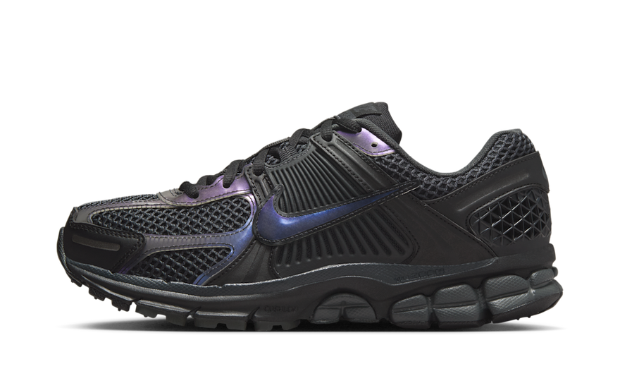 Nike Zoom Vomero 5 SE Black Iridescent — Amortiguación y Estilo Urbano