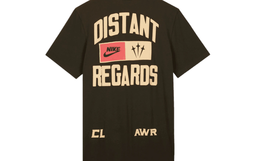 Nike x NOCTA Souvenir Cactus T-Shirt Dark Khaki: la camiseta que define tu streetwear