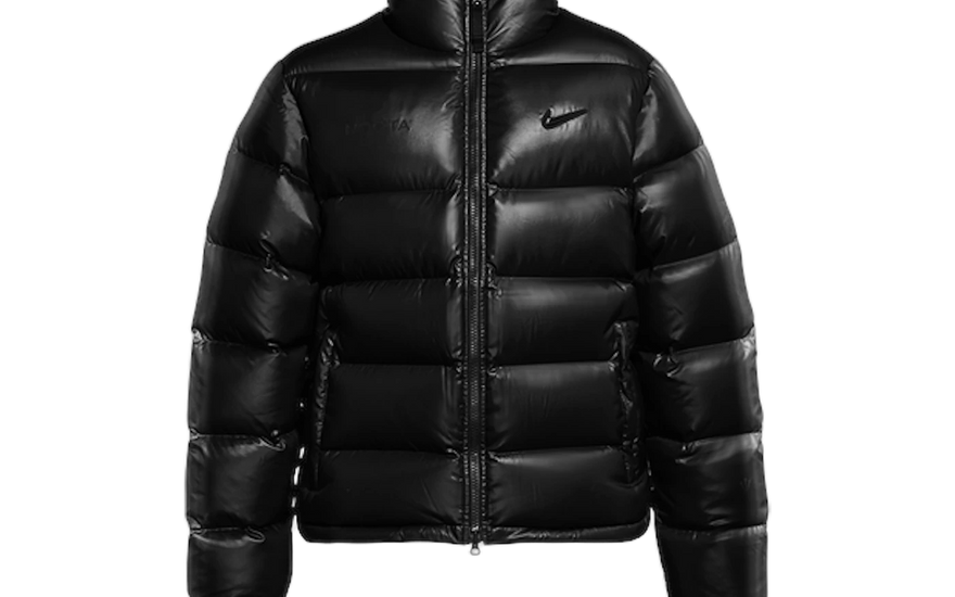 Nike x NOCTA Sunset Puffer Jacket Black — Chaqueta puffer negra urbana que protege del frío
