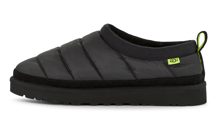 UGG Tasman LTA Slipper Black: la pantufla negra perfecta para casa y calle
