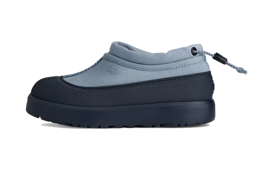 UGG Tasman Weather Hybrid Slipper Deep Ocean Whale (Kids): la pantufla-bota que aguanta charcos, cole y sofá