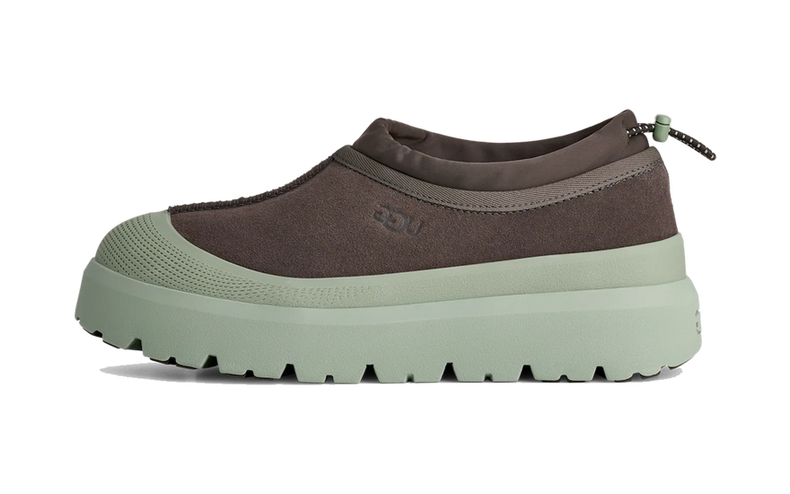 UGG Tasman Weather Hybrid Slipper Dense Smoke Artichoke: la Tasman que aguanta la lluvia