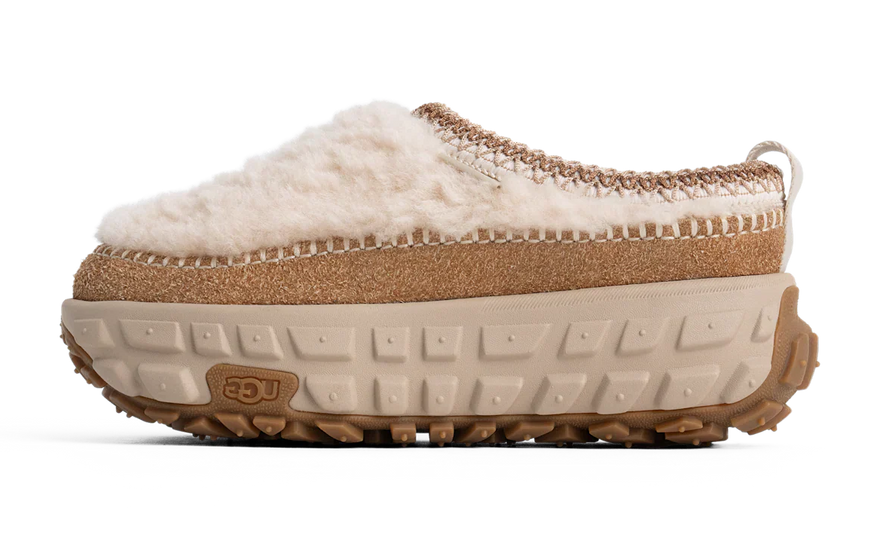 UGG Venture Daze Cozy Natural: cozy boots with wool lining for the city