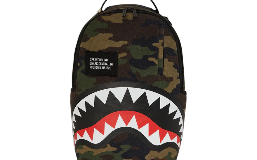 Sprayground Shark Central Rogue Backpack Camo: la mochila con boca de tiburón que domina el street style en 2026