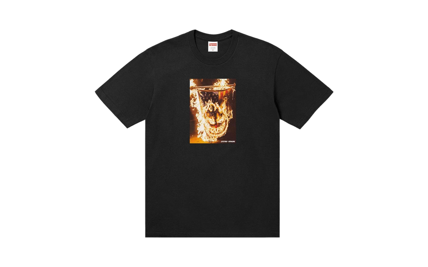 Supreme x Spitfire Flag T-Shirt Black: la camiseta más directa de la cápsula SS26