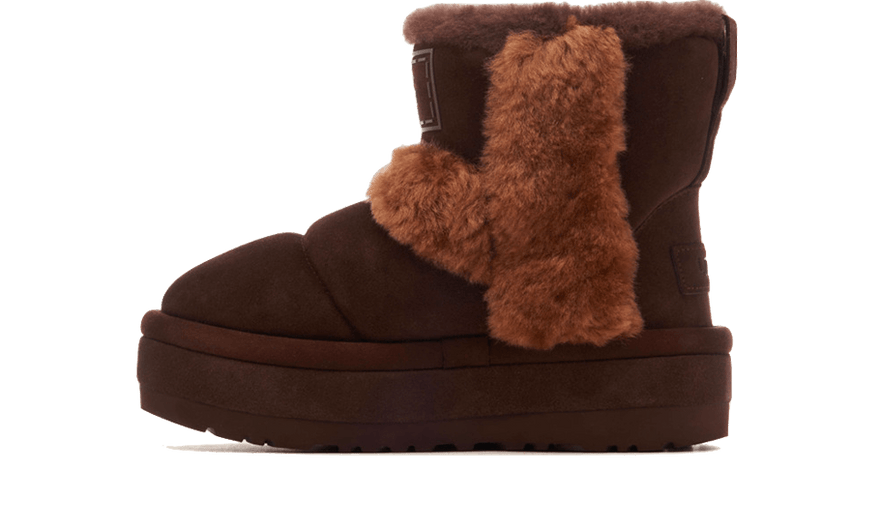 UGG Classic Chillapeak Boot Burnt Cedar: la bota de plataforma que domina el invierno 2026