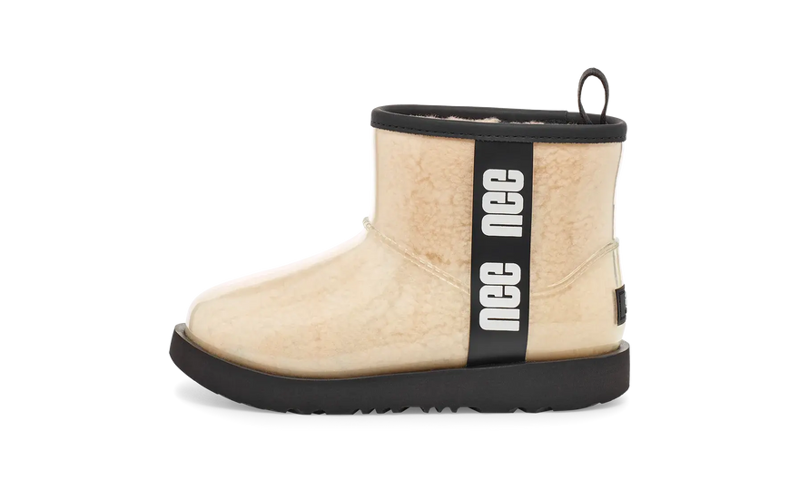 UGG Classic Clear Mini II Stiefel Natural Black (Kinder): Der transparente Stiefel, der Kinderoutfits verwandelt