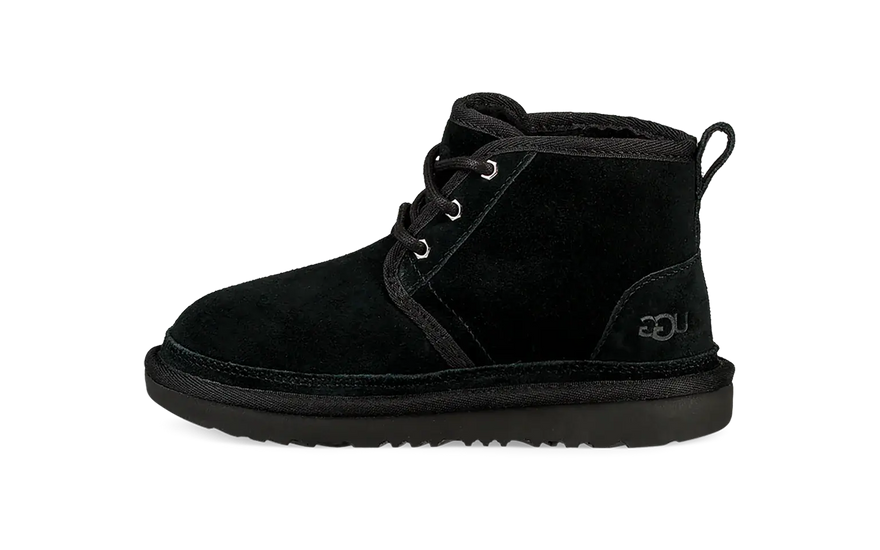 Stivale UGG Neumel Nero (Bambini) — Lo stivale nero versatile che i tuoi figli adoreranno