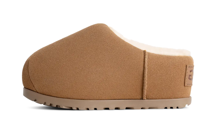 UGG Pumped Slide Kastanj: tofflor kastanj med stil och högsta bekvämlighet