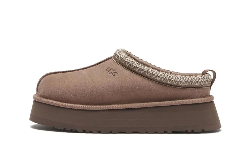 UGG Tazz II Pantoffel Rocky Eik (D) — Warmte en stijl voor thuis en op straat
